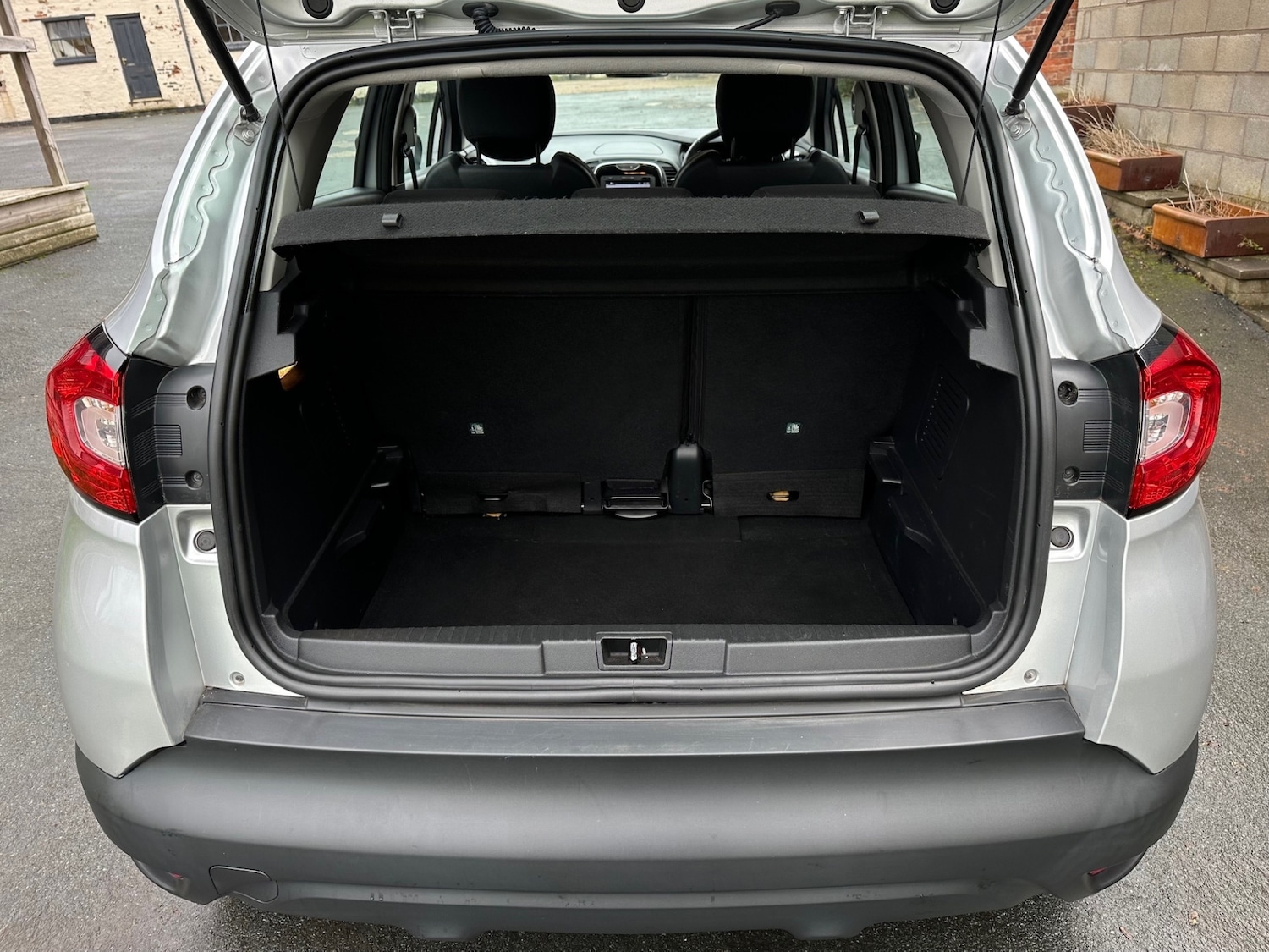 Used Renault Captur 2016 for sale - 76565241: Photo 9