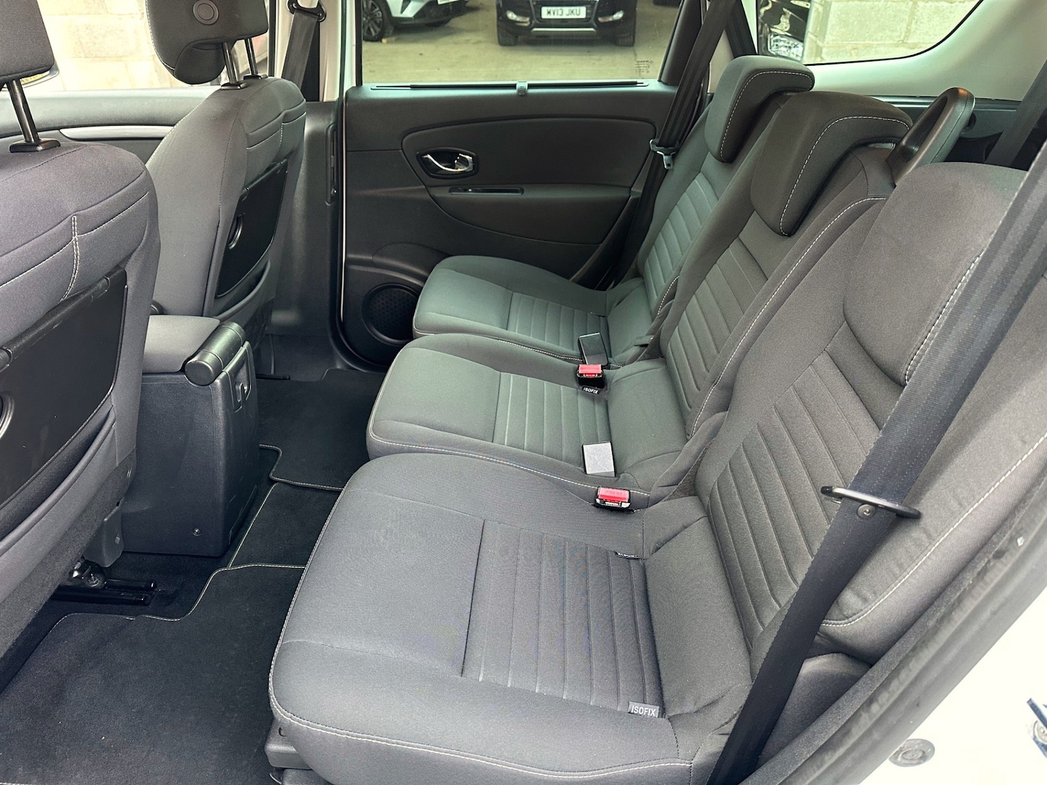 Used Renault Grand Scenic 2015 for sale - 76855347: Photo 7