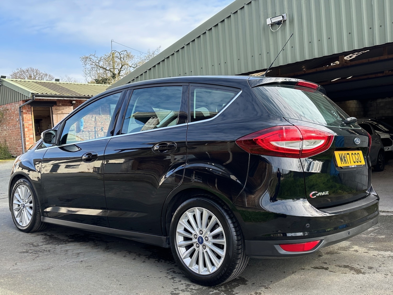 Used Ford C-Max 2017 for sale - 78035266: Photo 3