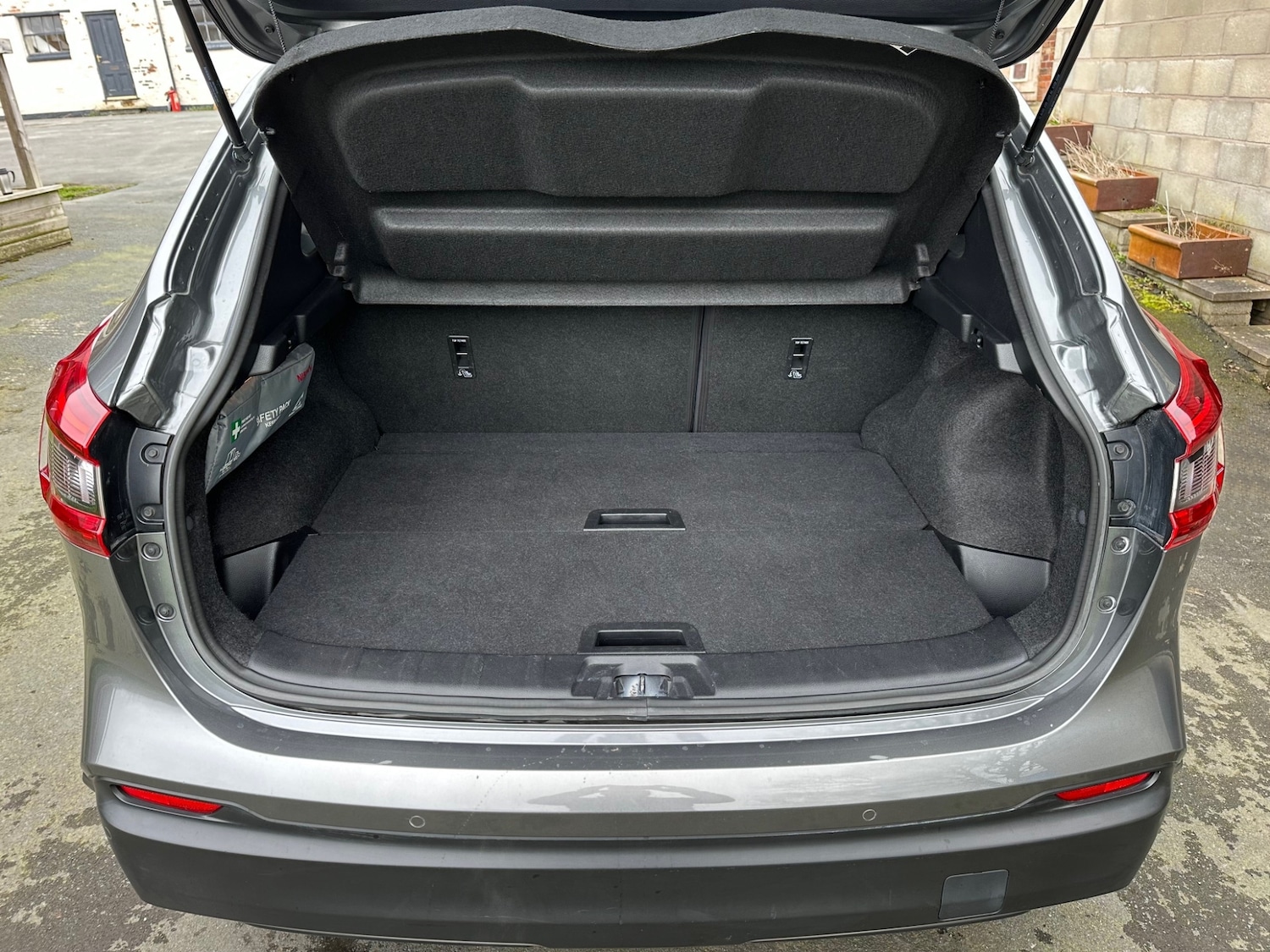 Used Nissan Qashqai 2018 for sale - 77792976: Photo 9