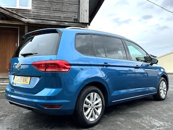 Used Volkswagen Touran 2018 for sale - 78243354: Photo