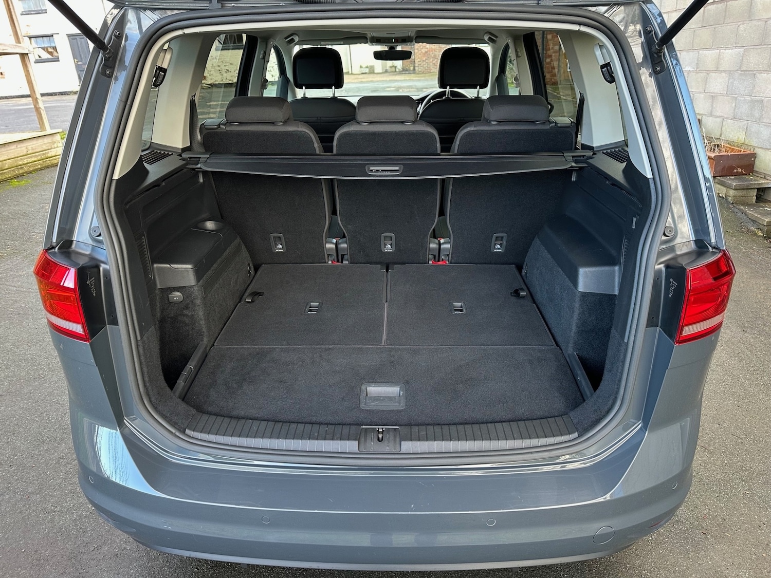 Used Volkswagen Touran 2020 for sale - 77237227: Photo 11