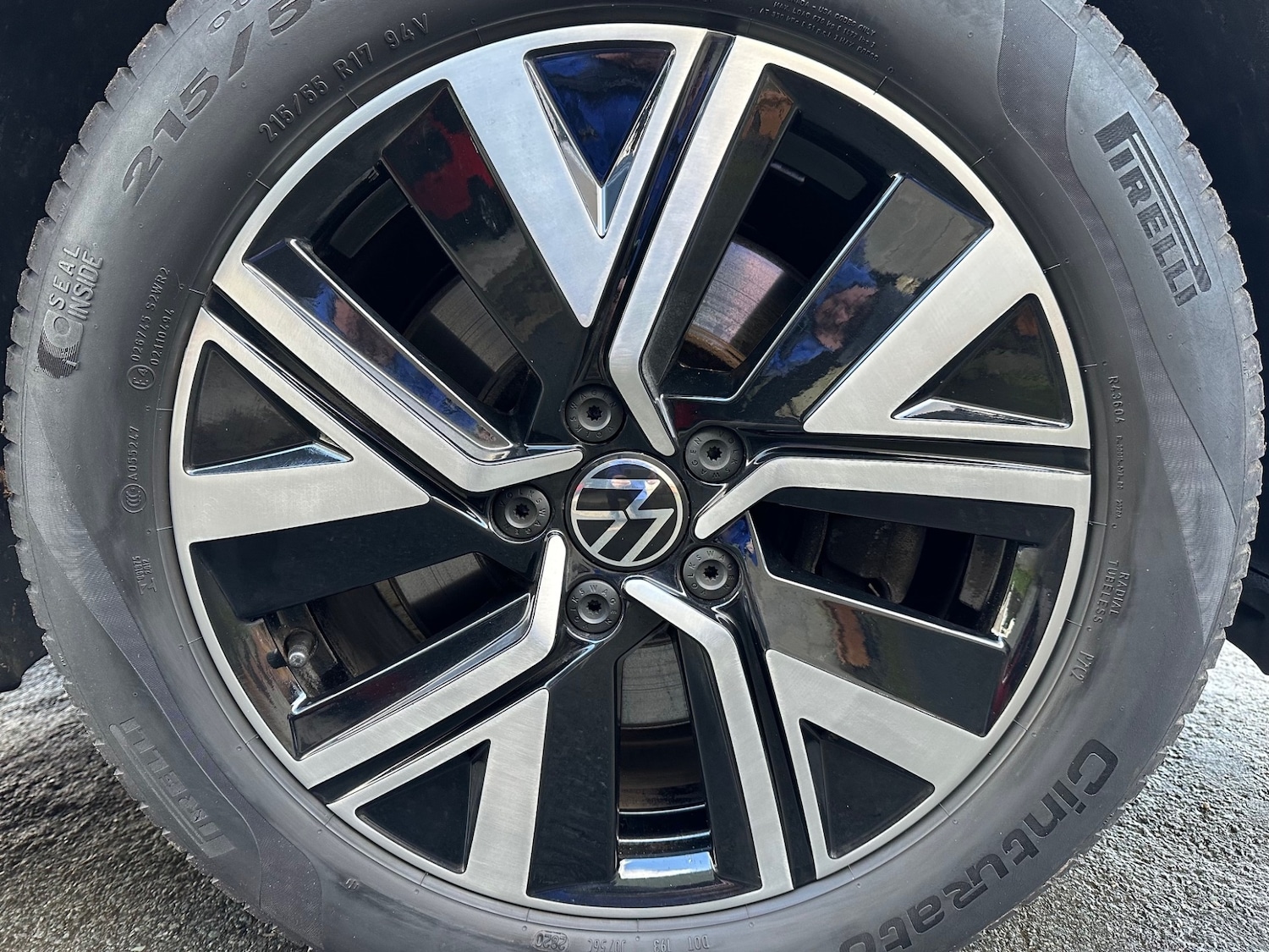 Used Volkswagen Touran 2020 for sale - 77237227: Photo 14