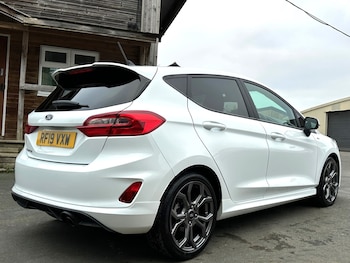 Used Ford Fiesta 2019 for sale - 77059896: Photo