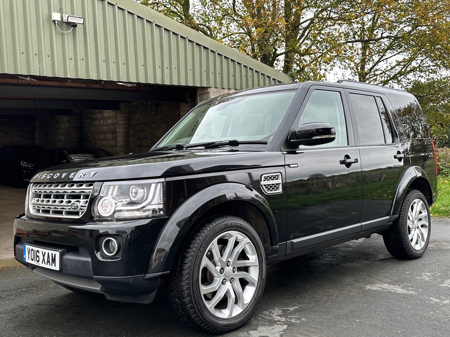 Used Land Rover Discovery 2016 for sale - 76494124: Photo 4