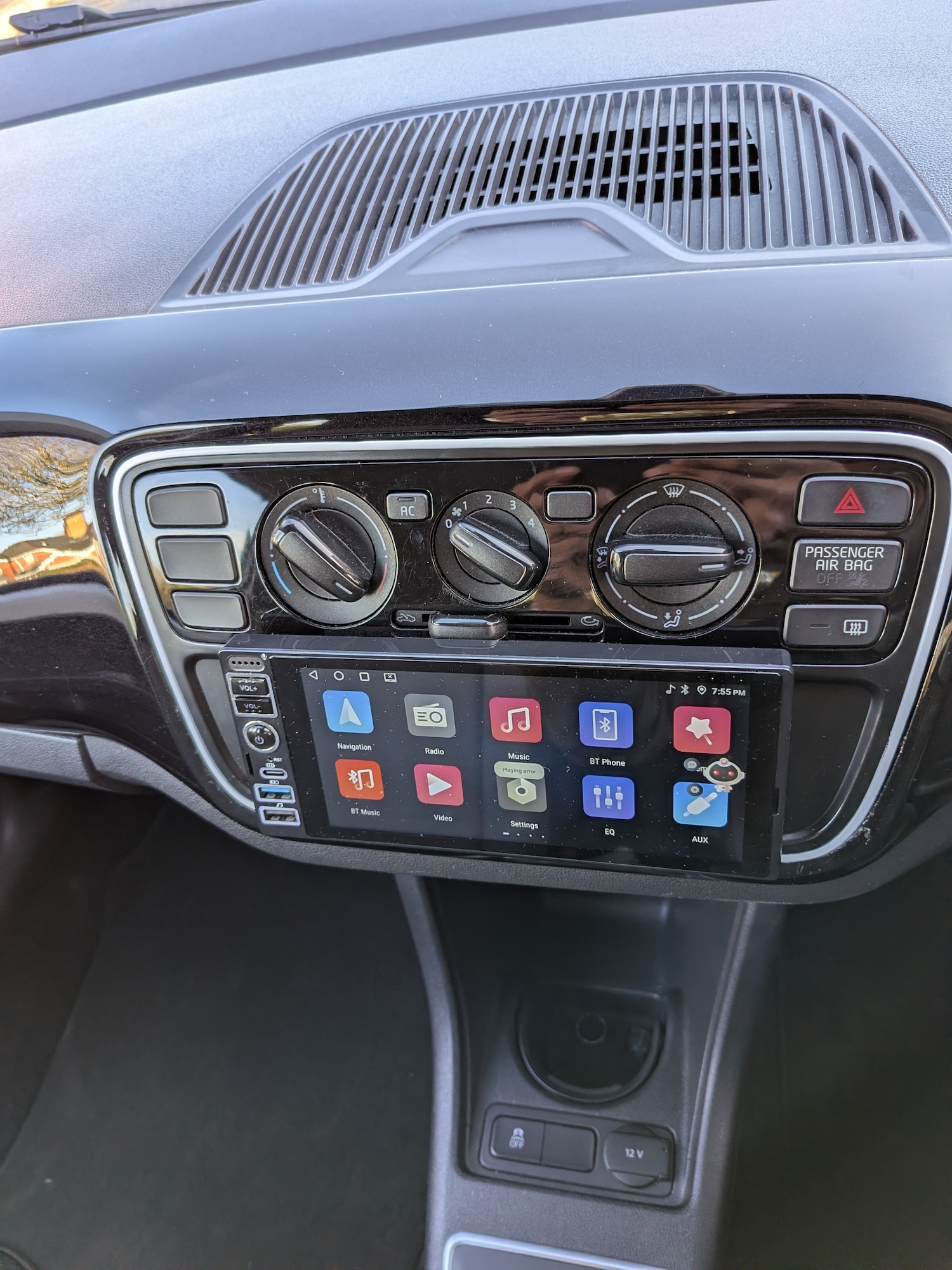 Used Volkswagen up! 2024 for sale - 77614569: Photo 23