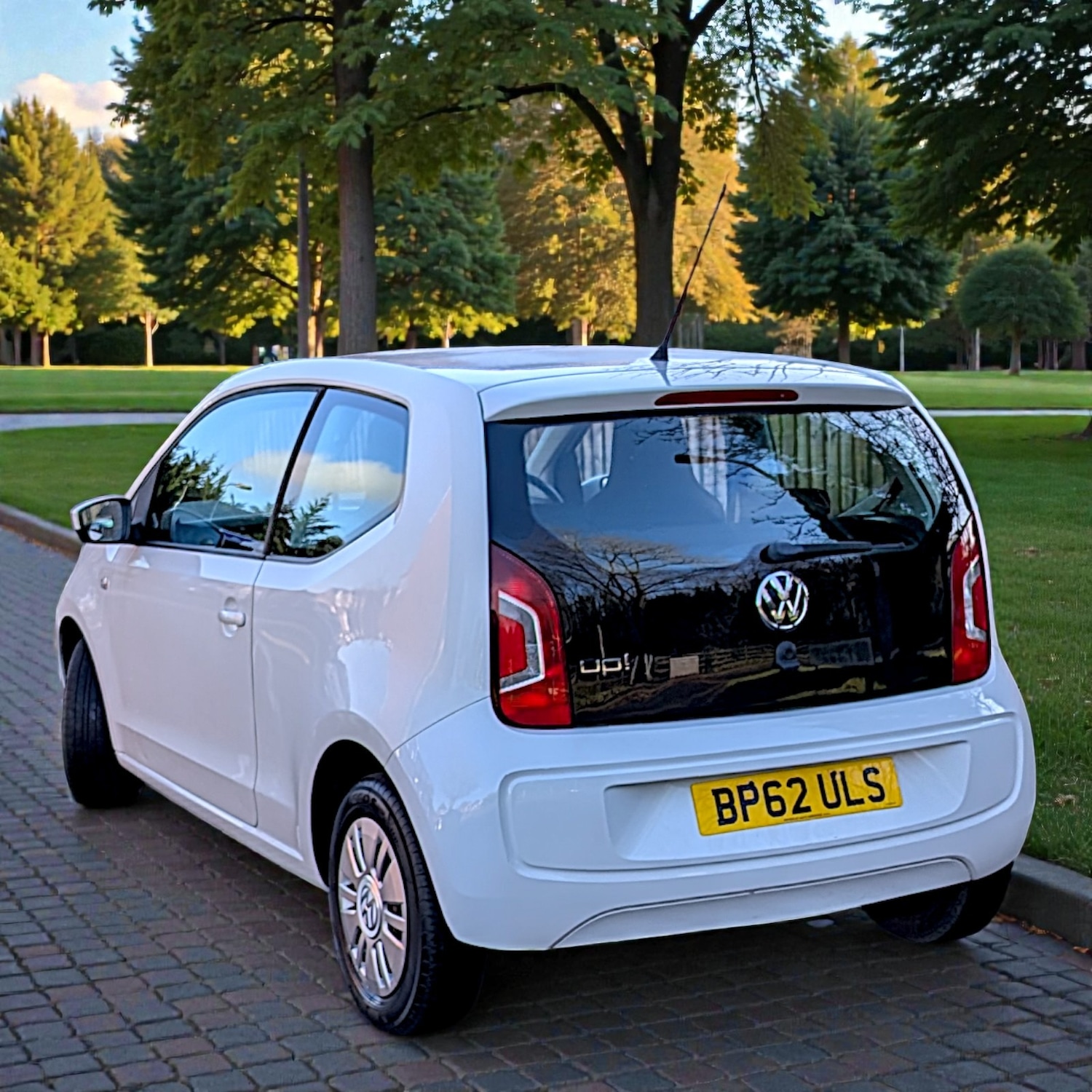 Used Volkswagen up! 2024 for sale - 77614569: Photo 9