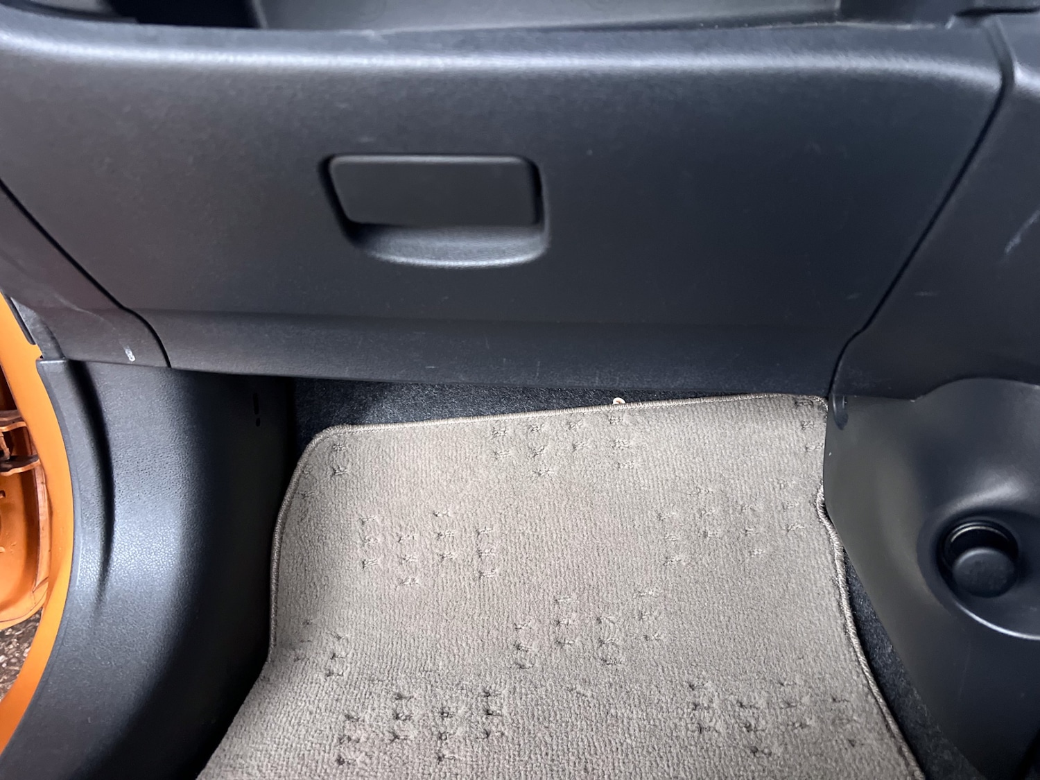 Used Nissan Micra 2012 for sale - 77213704: Photo 40