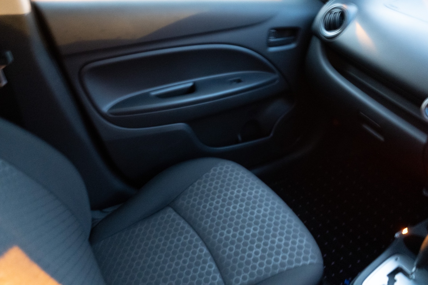 Used Mitsubishi Mirage for sale - 76884401: Photo 17