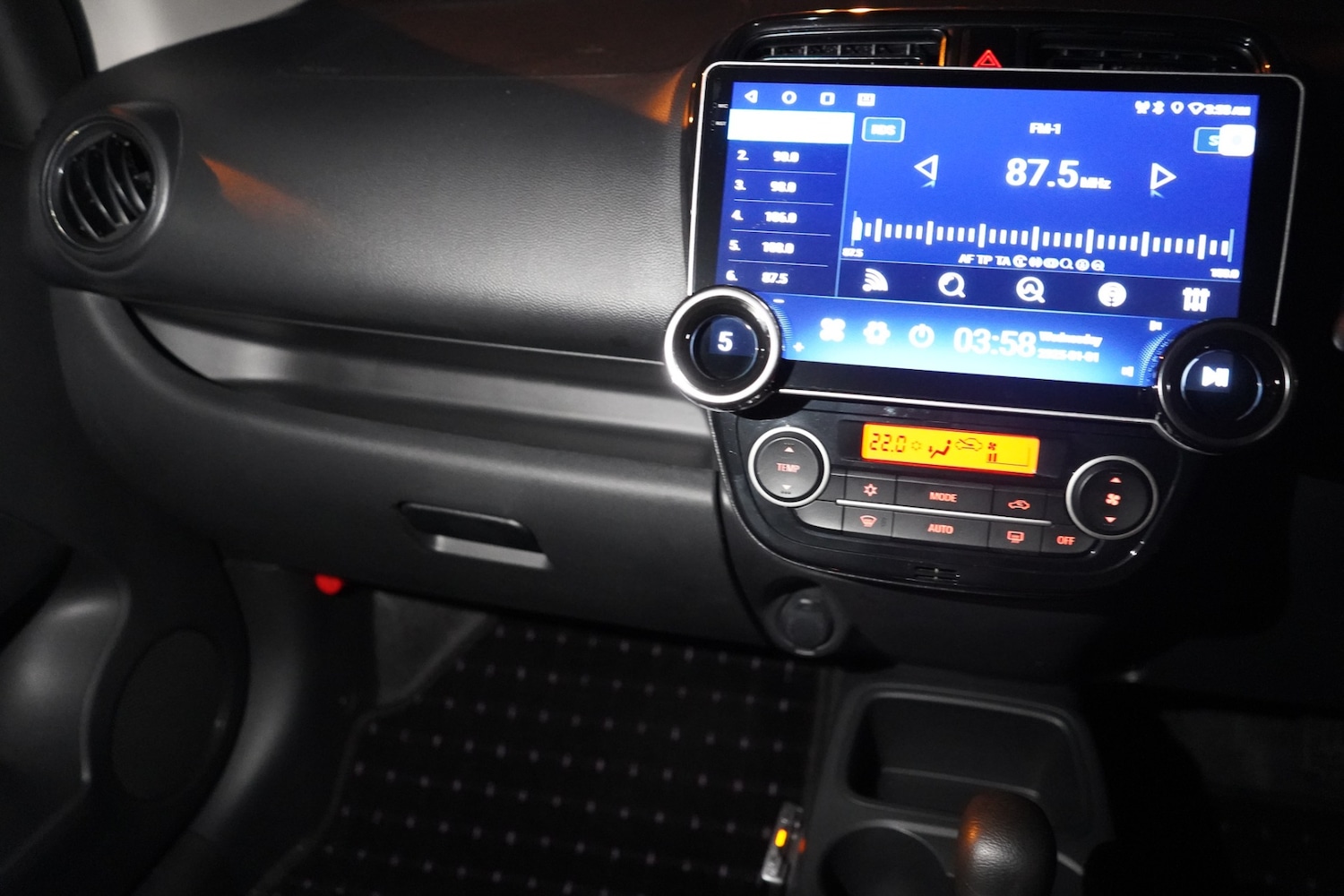 Used Mitsubishi Mirage 2014 for sale - 76884401: Photo 38