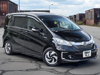 Used Honda Freed 2014 for sale - 75403527: Photo
