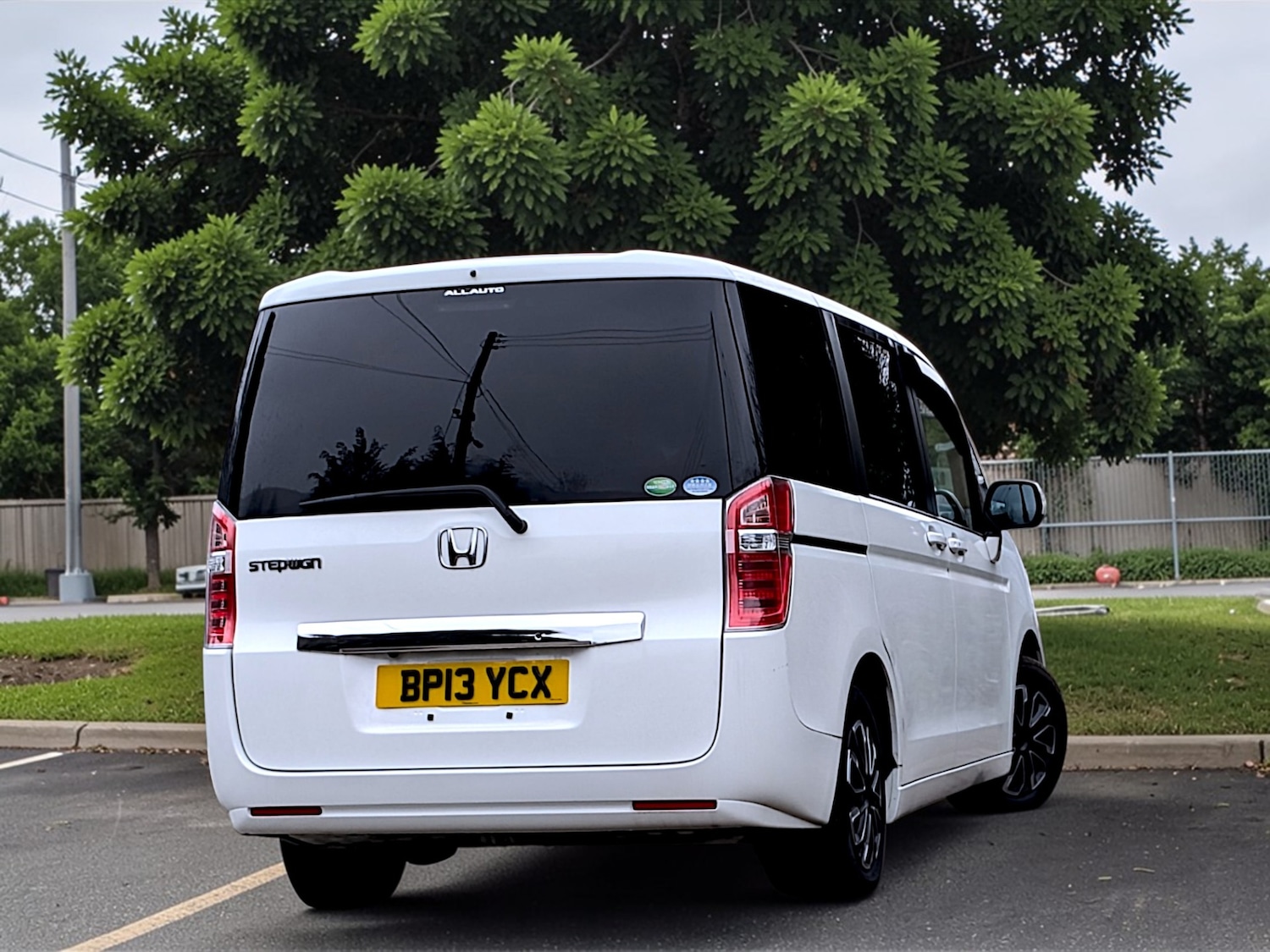 Used Honda Stepwagon 2026 for sale - 77798708: Photo 6