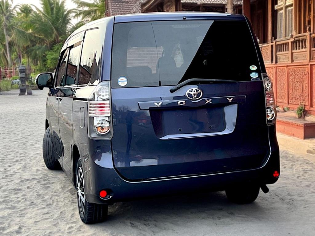 Vehicle 7