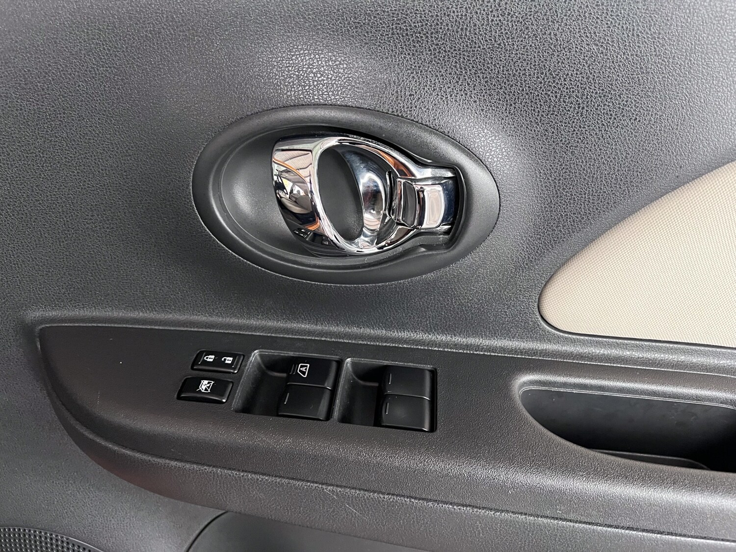 Used Nissan Micra 2012 for sale - 76692189: Photo 24