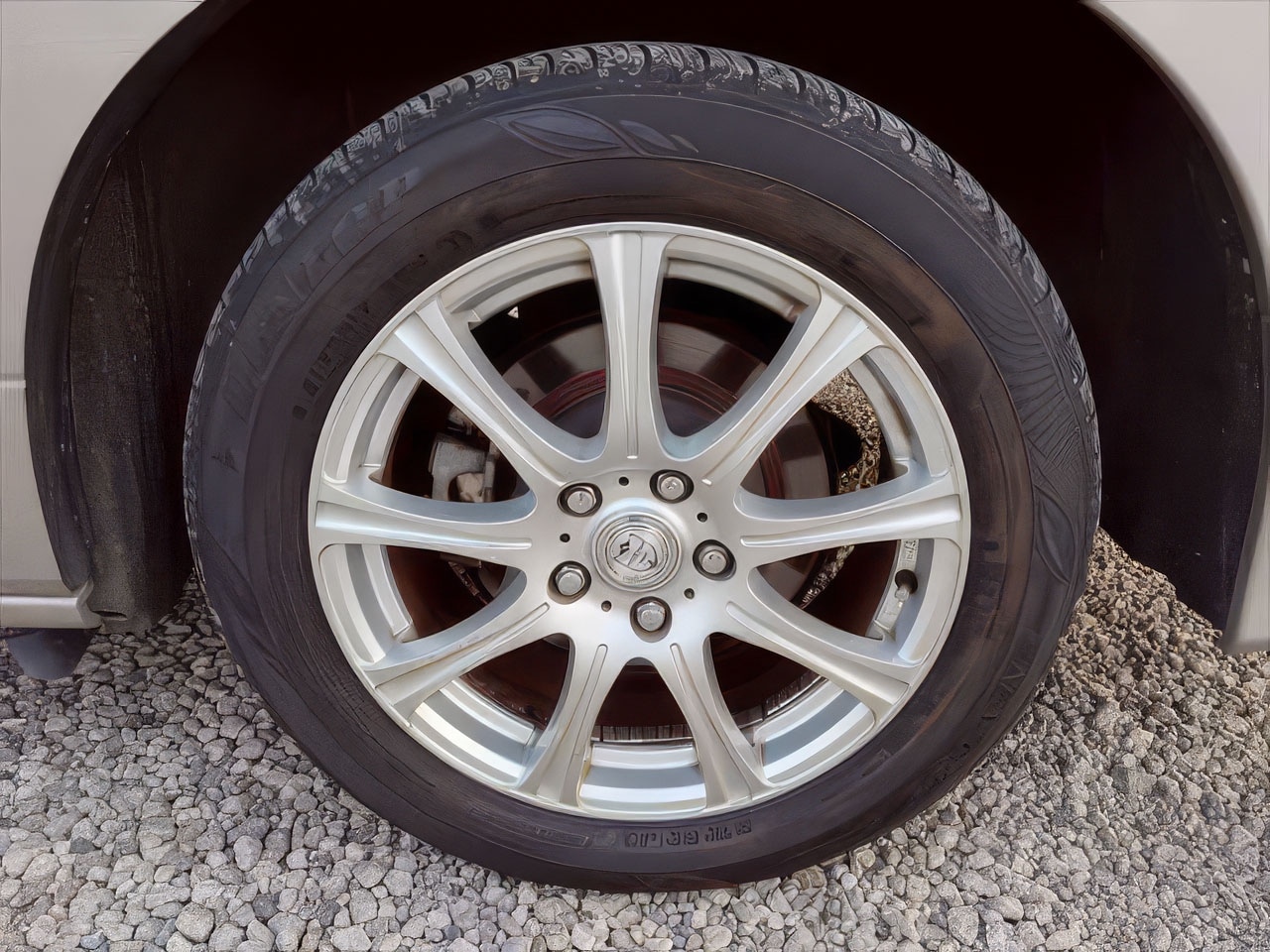 Used Nissan Elgrand 2010 for sale - 77632542: Photo 18