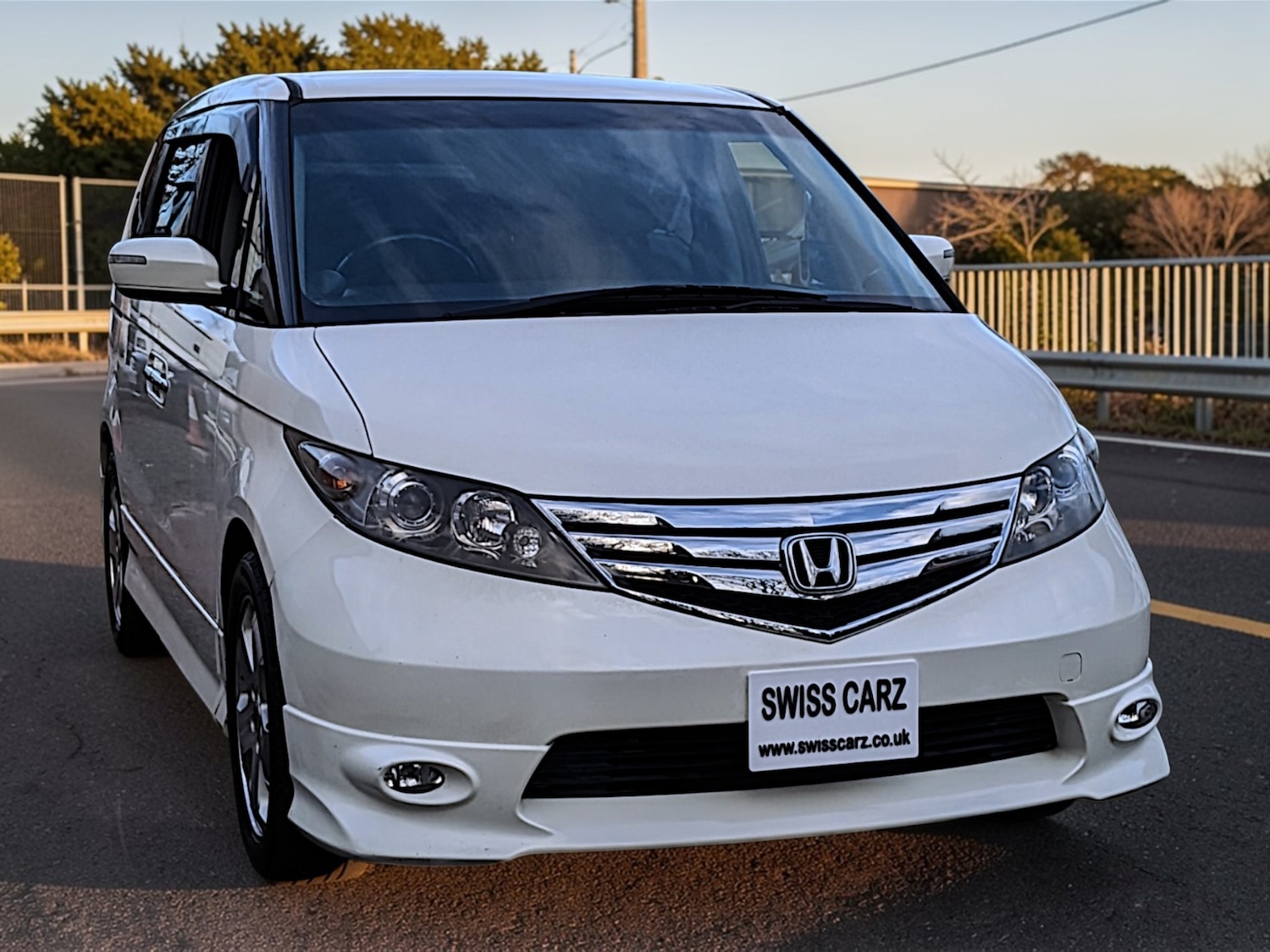 Used Honda Elysion 2010 for sale - 77736102: Photo 4