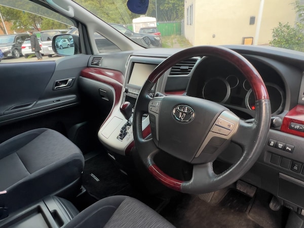 Used Toyota Alphard for sale - 76093896: Photo 27