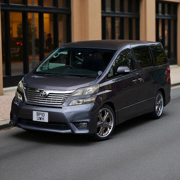 Used Toyota Vellfire 2010 for sale - 75597446: Photo 4