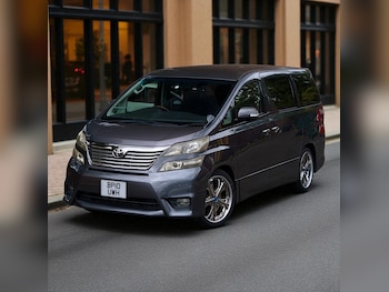 Used Toyota Vellfire  for sale - 75597446: Photo