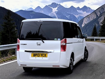 Used Honda Stepwagon 2013 for sale - 78760820: Photo
