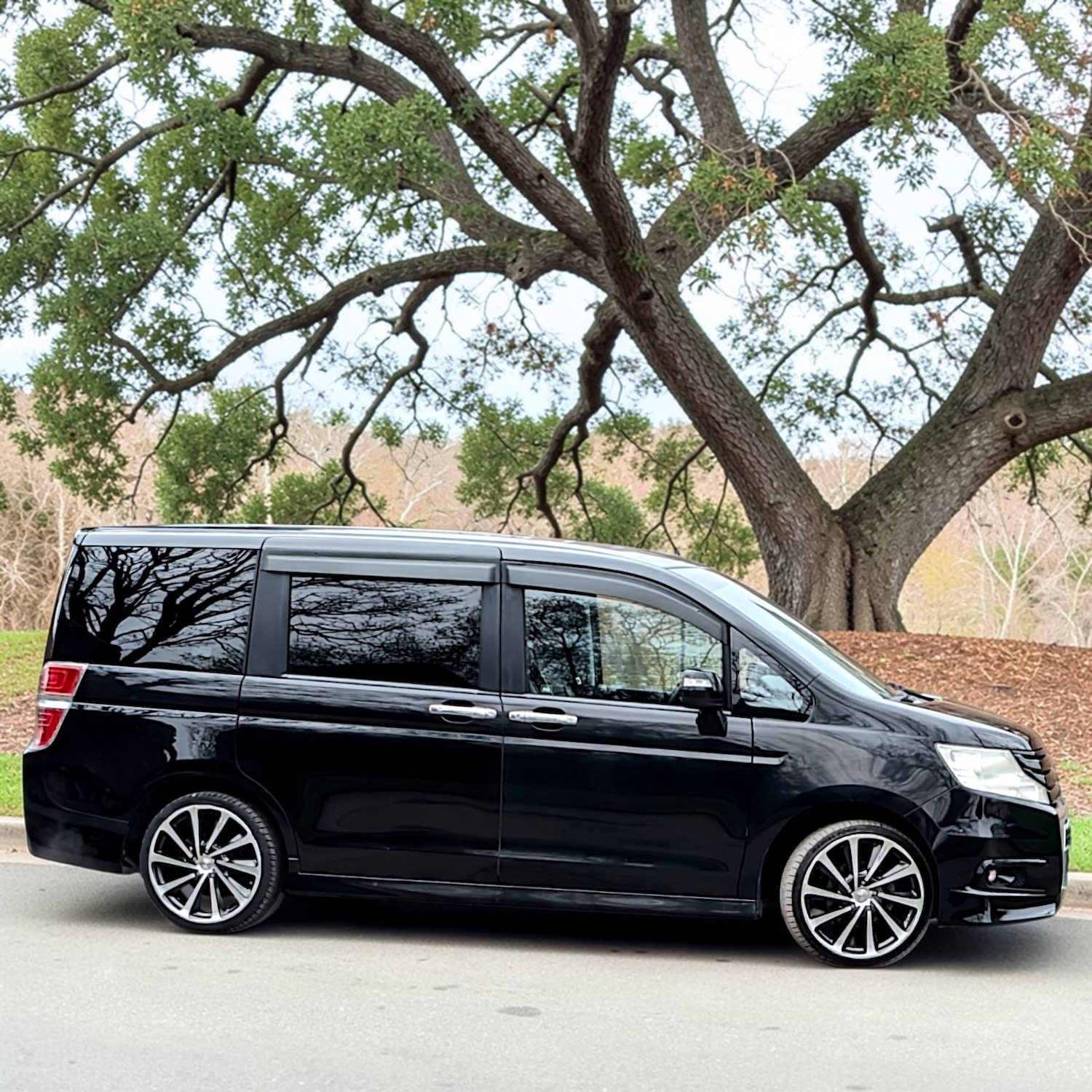 Used Honda Stepwagon 2026 for sale - 77793308: Photo 4