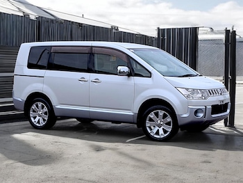 Used Mitsubishi Delica 2008 for sale - 78505912: Photo