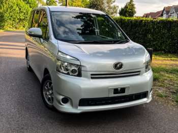 2010 - X L EDITION / 8-SEATS NAVI / LEFT POWER SLIDE DOOR 5-Door