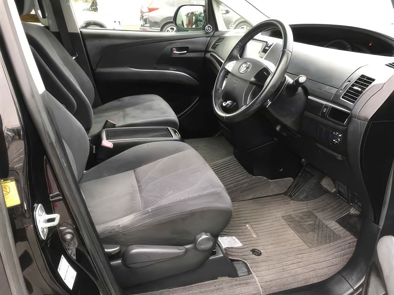 Used Toyota Estima for sale - 77631016: Photo 7