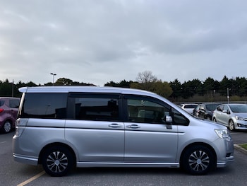 Used Honda Stepwagon 2012 for sale - 78475150: Photo