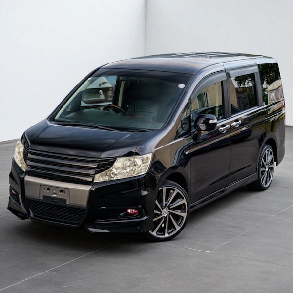 Used Honda Stepwagon for sale - 75673879: Photo 10