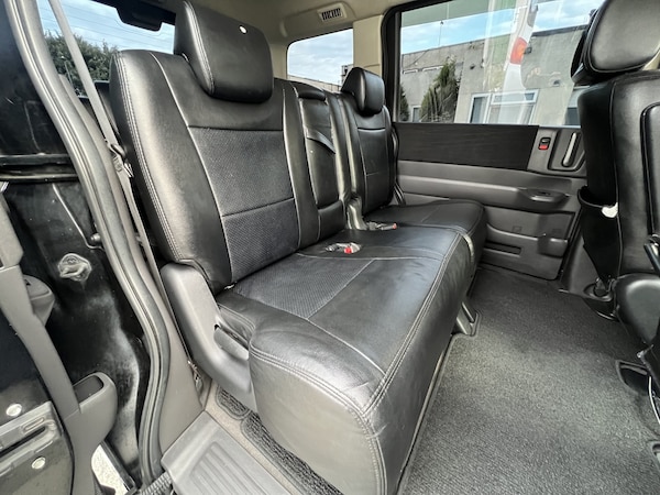 Used Honda Stepwagon for sale - 75673879: Photo 18