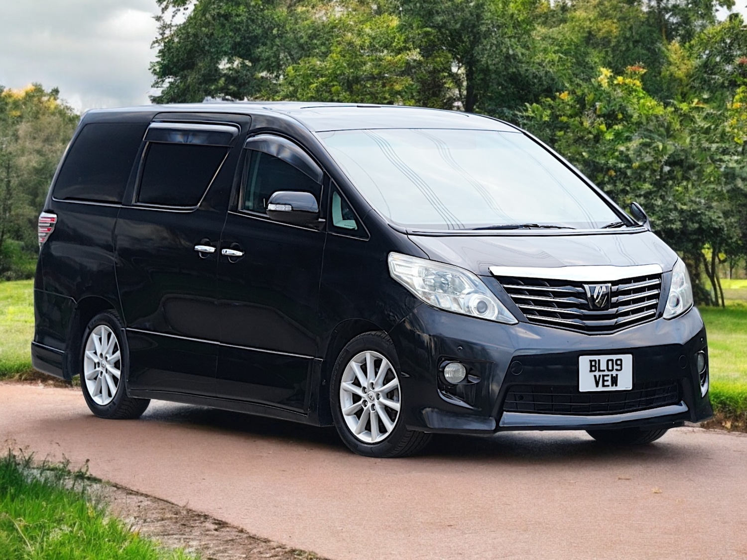 Used Toyota Alphard 2025 for sale - 76943047: Photo 6