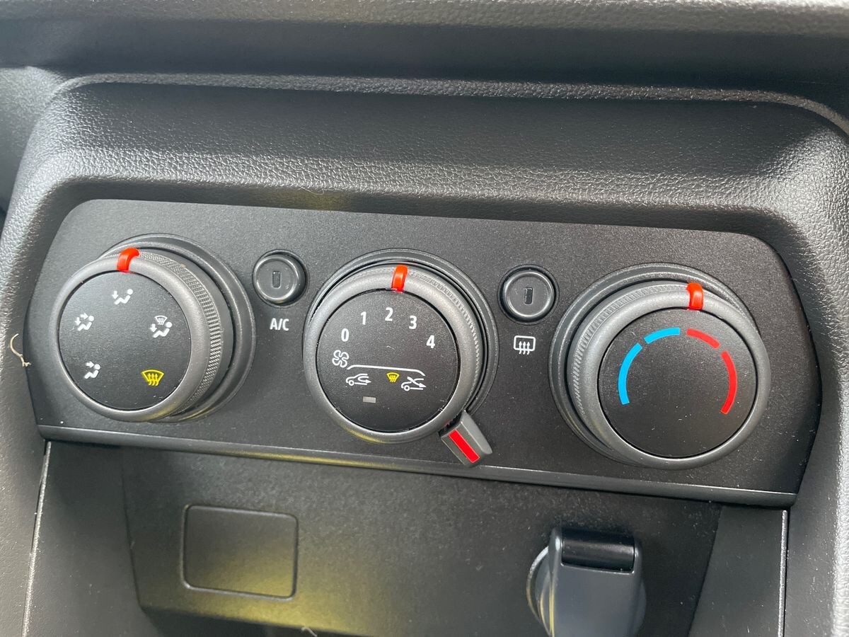 Used Dacia Sandero Stepway 2023 for sale - 76413650: Photo 13