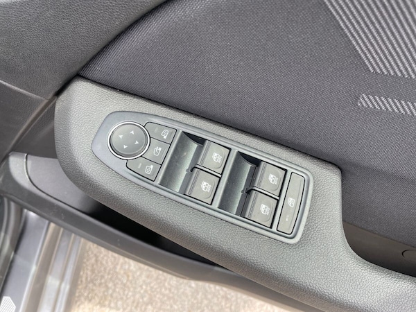 Used Renault Clio 2025 for sale - 74527239: Photo 13