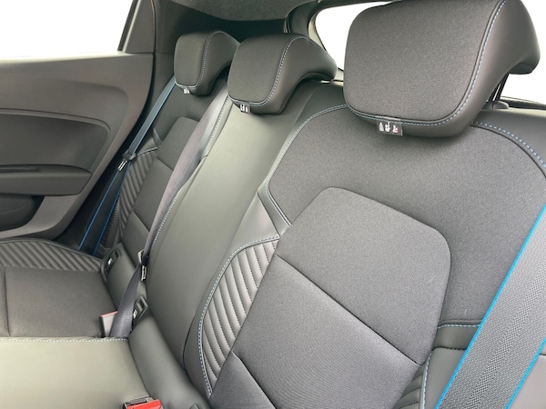Used Renault Clio 2025 for sale - 74527239: Photo 19