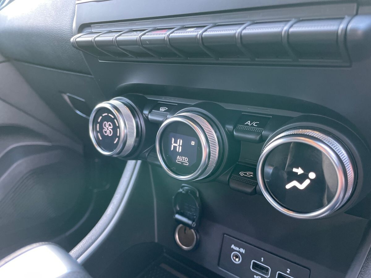 Used Renault Captur 2023 for sale - 77375872: Photo 13