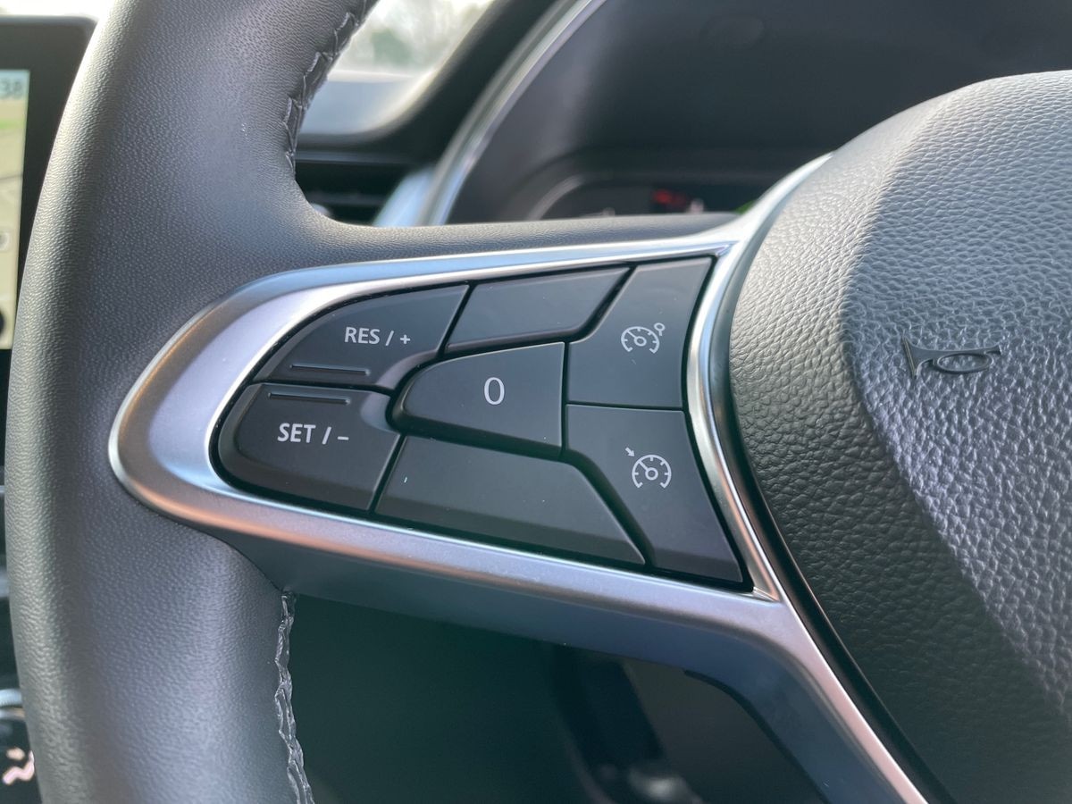 Used Renault Captur 2023 for sale - 77375872: Photo 19