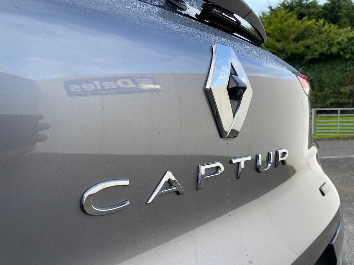Used Renault Captur 2023 for sale - 77375872: Photo 33
