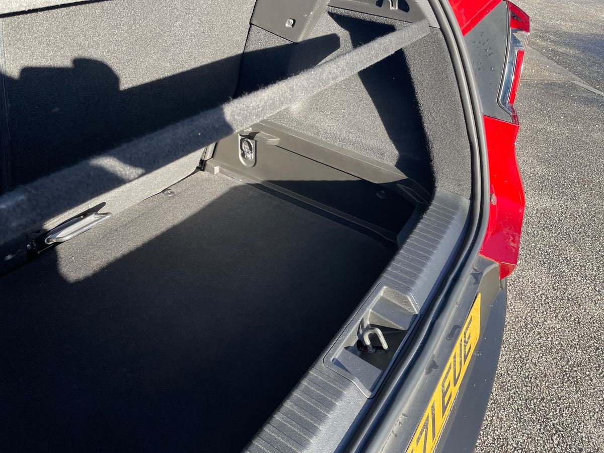 Used Renault Captur 2021 for sale - 77028353: Photo 36