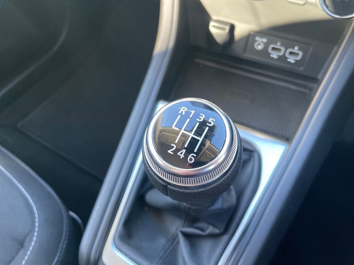 Used Renault Captur 2021 for sale - 77028353: Photo 41