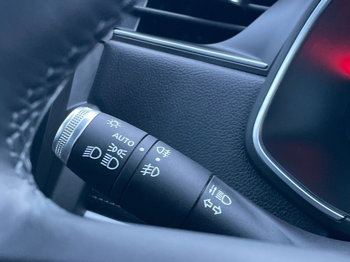 Used Renault Zoe 2022 for sale - 76987148: Photo 31