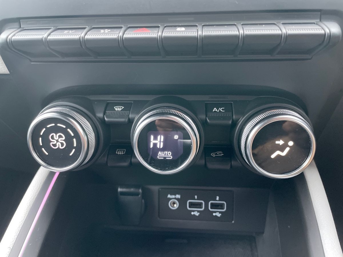 Used Renault Clio 2023 for sale - 76000459: Photo 12