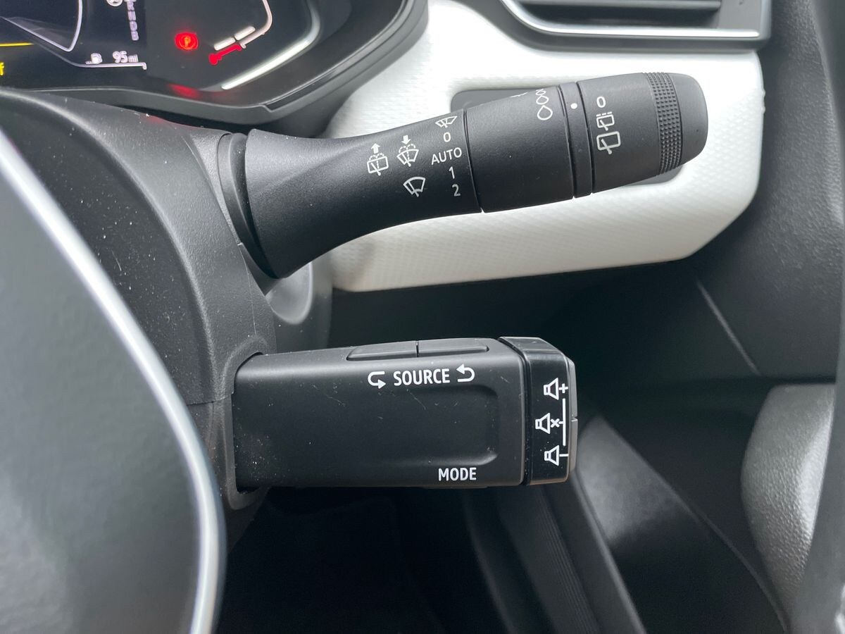 Used Renault Clio 2023 for sale - 76000459: Photo 24