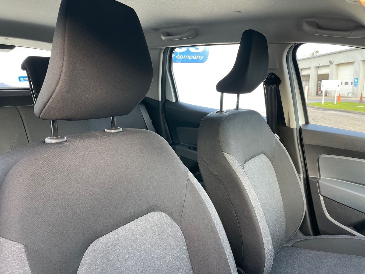 Used Dacia Duster 2023 for sale - 77008498: Photo 25