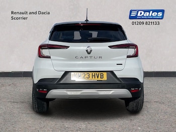 Used Renault Captur 2023 for sale - 76418636: Photo