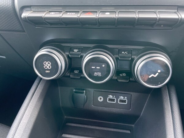 Used Renault Clio 2023 for sale - 75518147: Photo 12