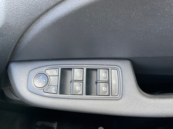 Used Renault Clio 2023 for sale - 75518147: Photo 13
