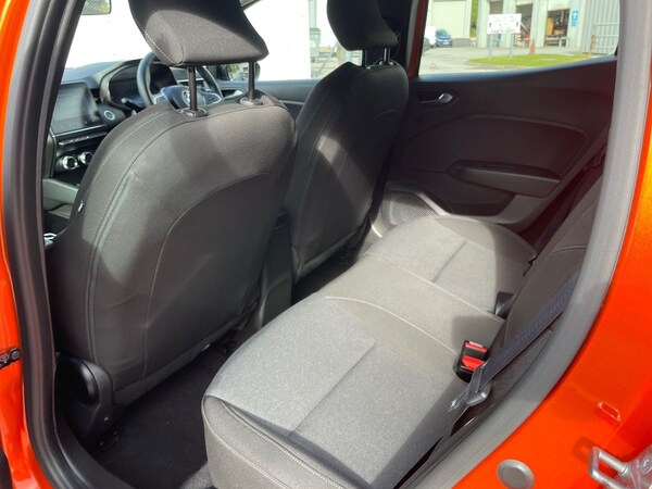 Used Renault Clio 2023 for sale - 75518147: Photo 31