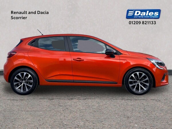 Used Renault Clio 2023 for sale - 75518147: Photo 3