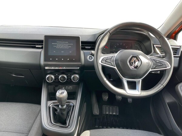Used Renault Clio 2023 for sale - 75518147: Photo 9